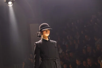 Look 11